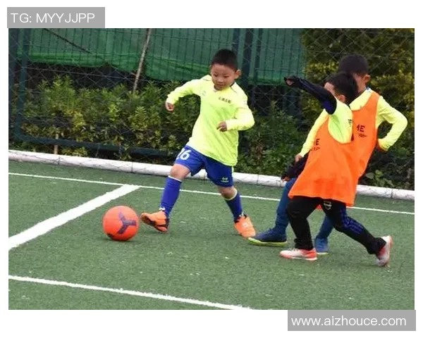 足球明星网课助你提升球技与战术理解，开启你的足球梦想之旅